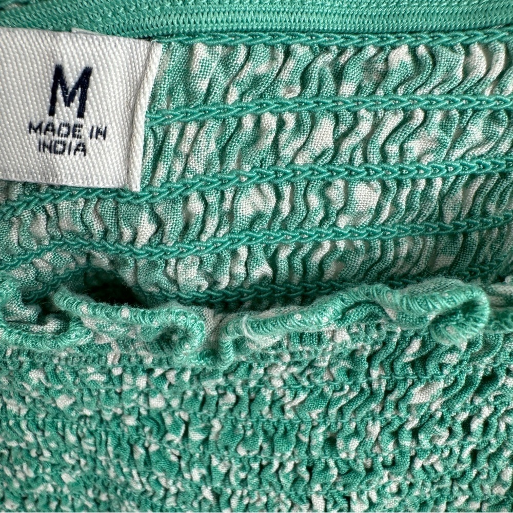 Hollister Turquoise Floral Smocked Tank Top – Size Medium - Picture 5 of 7